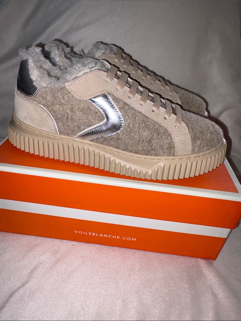 NWT VOILE BLANCHE Lipari Geniune Shearling Lined Sneaker in Beige-Light Brown - Picture 11 of 16